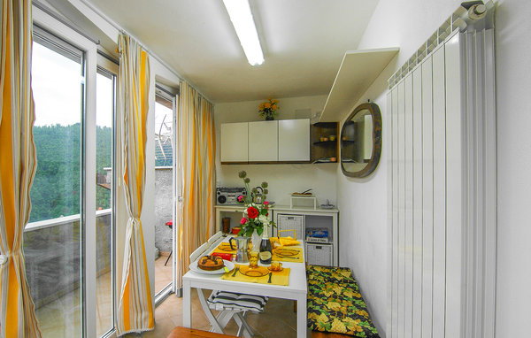 Feriehus - Volegno , Italia - ITV070 3