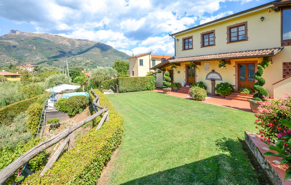 Location de vacances - Camaiore , Italie - ITV076 82