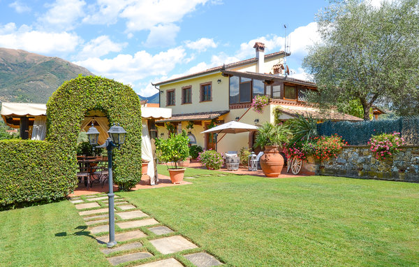 Location de vacances - Camaiore , Italie - ITV076 84