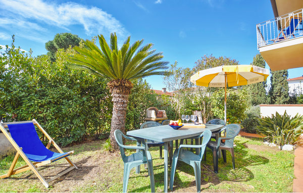 Holiday Home - Lido di Camaiore , Italy - ITV092 5