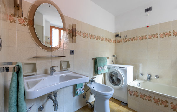 Feriehuse - Volegno , Italien - ITV095 704