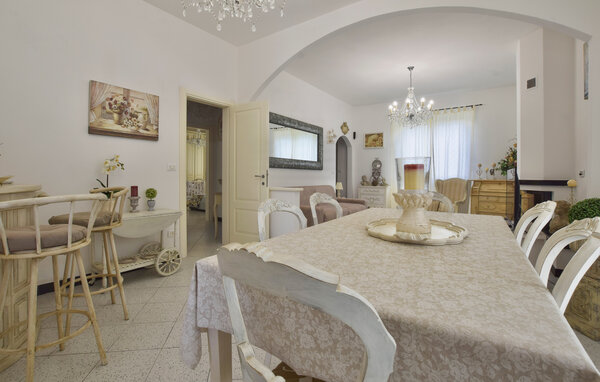 Apartment - Capezzano Pianore , Italy - ITV718 303