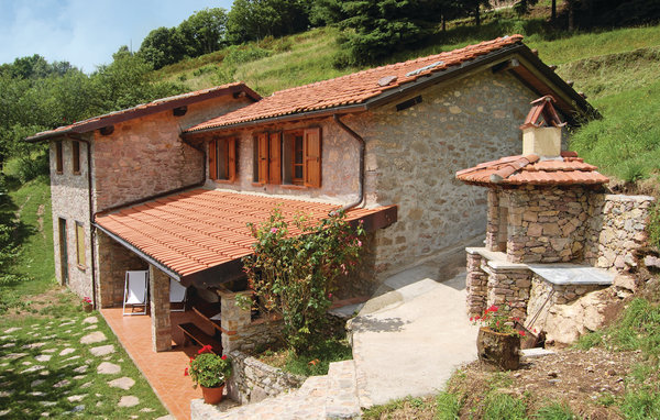 Holiday Home - Metato , Italy - ITV784 1