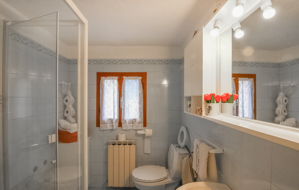 Holiday Home - Azzano , Italy - ITV872 701