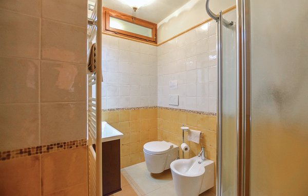 Holiday Home - Viareggio , Italy - ITV933 704