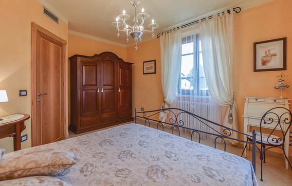Holiday Home - Viareggio , Italy - ITV933 605
