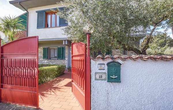 Holiday Home - Lido di Camaiore , Italy - ITV954 81