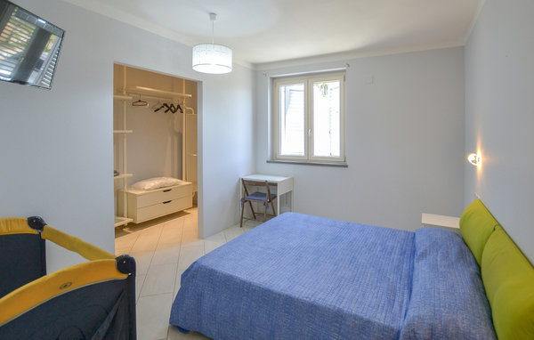 Apartment - Monte S.Maria Tiberina , Italy - IUN005 4