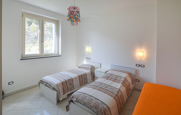 Apartment - Monte S.Maria Tiberina , Italy - IUN005 602