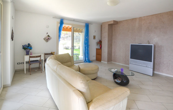 Apartment - Monte S.Maria Tiberina , Italy - IUN005 301
