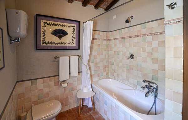 Semesterhus - Monte Santa Maria Tiberina , Italien - IUN023 704