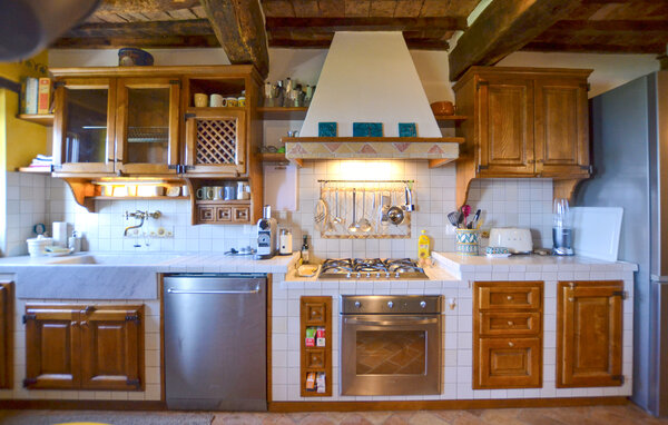 Semesterhus - Monte Santa Maria Tiberina , Italien - IUN023 402