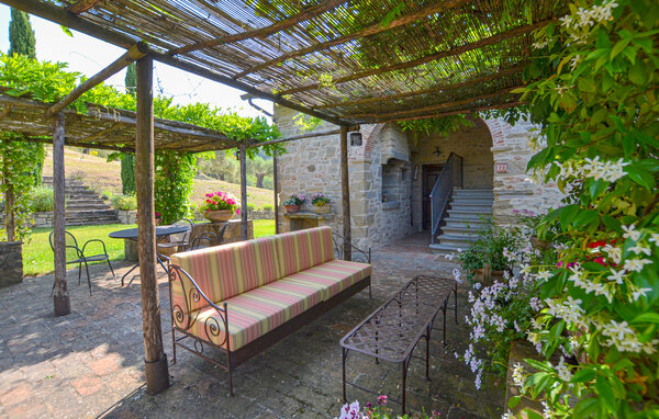 Semesterhus - Monte Santa Maria Tiberina , Italien - IUN023 9