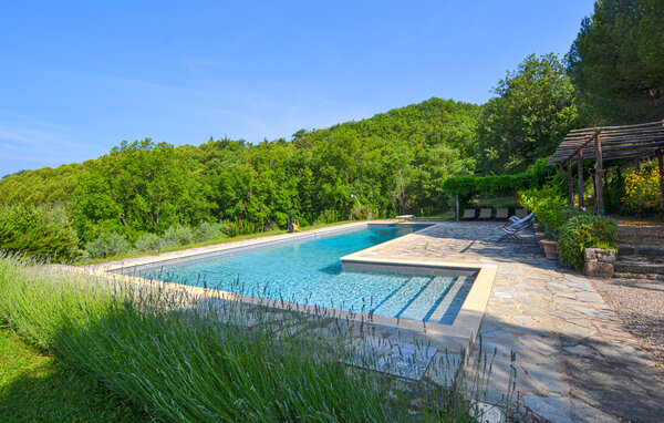 Semesterhus - Monte Santa Maria Tiberina , Italien - IUN023 12