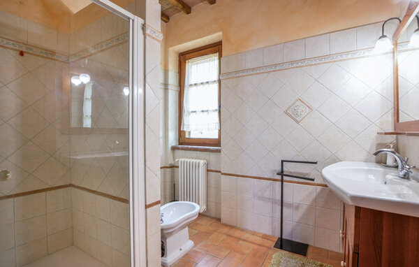 Holiday Home - Monte Santa Maria Tiberina , Italy - IUN027 701