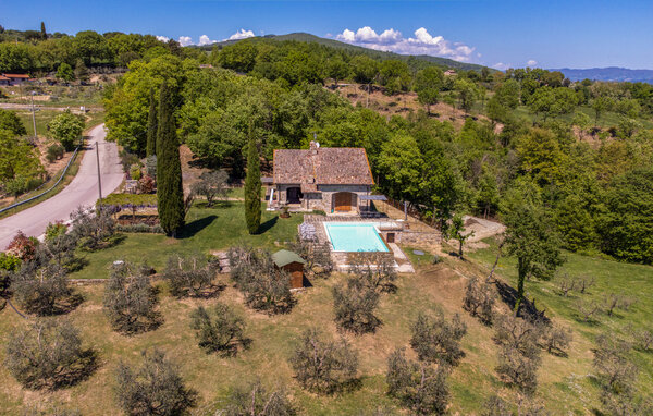 Holiday Home - Monte Santa Maria Tiberina , Italy - IUN027 1