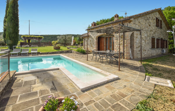 Holiday Home - Monte Santa Maria Tiberina , Italy - IUN027 11