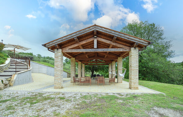 Holiday Home - Monte Santa Maria Tiberina , Italy - IUN028 102