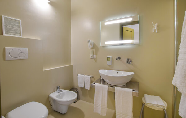 Domy wakacyjne - Todi , Wlochy - IUO027 701