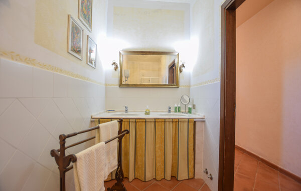Domy wakacyjne - Allerona , Wlochy - IUO031 704