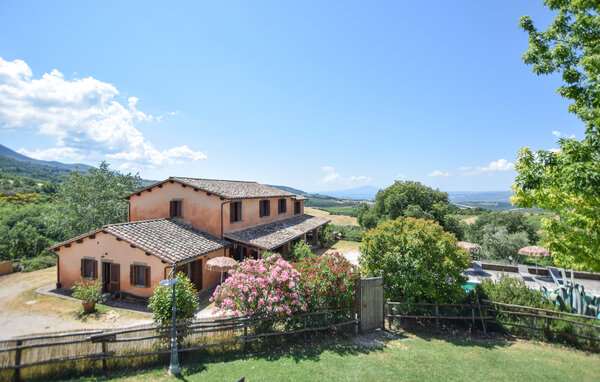 Domy wakacyjne - Montecchio , Wlochy - IUO032 81
