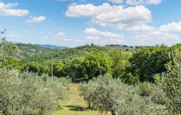 Apartment - Gualdo Cattaneo , Italy - IUP001 201