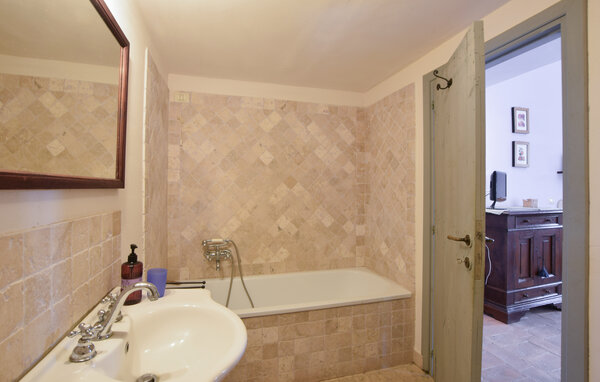 Appartamento - San Venanzo , Italia - IUP026 702