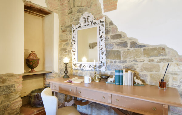 Apartment - Perugia , Italy - IUP033 502