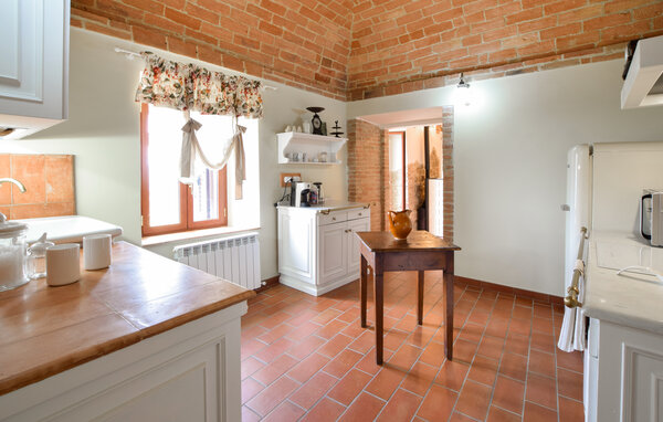Apartment - Perugia , Italy - IUP033 401
