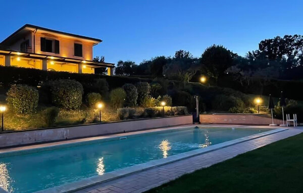 Vakantiehuis - Gualdo Cattaneo , Italië - IUP041 801