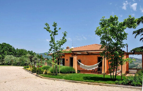 Vakantiehuis - Gualdo Cattaneo , Italië - IUP041 81