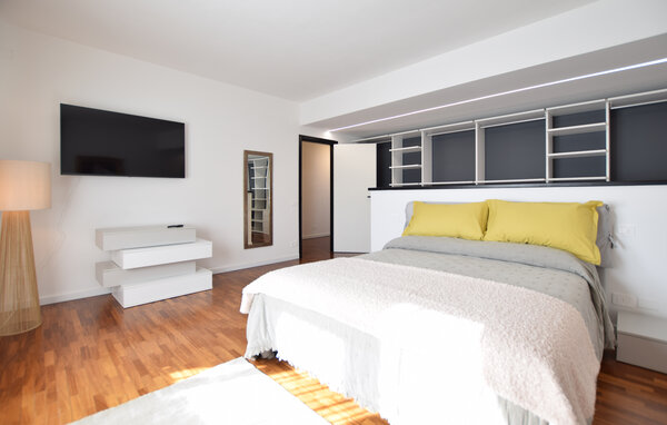 Apartment - Perugia , Italy - IUP043 601