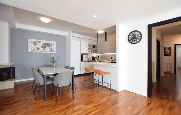 Apartment - Perugia , Italy - IUP043 401