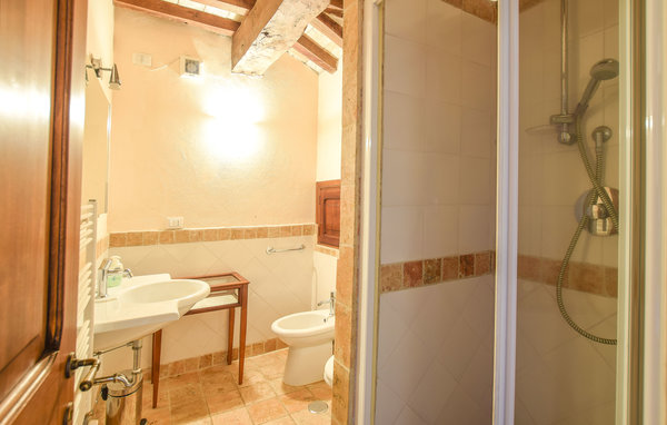 Apartament - Izzalini , Wlochy - IUP560 702