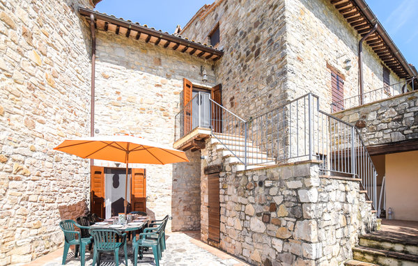 Apartament - Izzalini , Wlochy - IUP560 101