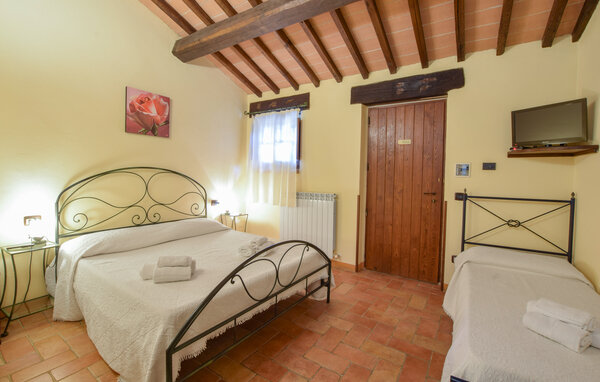 Casa vacanze - Todi , Italia - IUS010 6