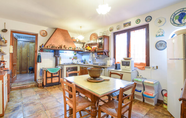 Holiday Home - Calvi Dell'umbria , Italy - IUS015 401