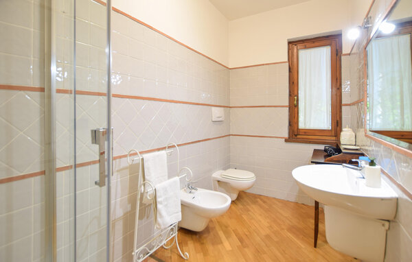 Semesterhus - Ferentillo , Italien - IUS016 701