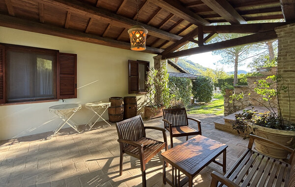 Semesterhus - Ferentillo , Italien - IUS016 86