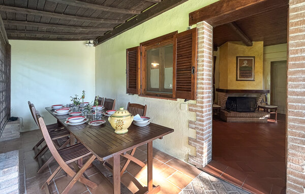 Semesterhus - Ferentillo , Italien - IUS016 102