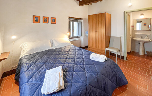 Apartment - Paciano , Italy - IUT006 602
