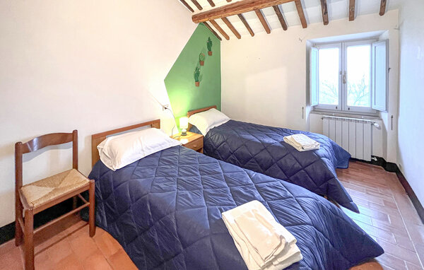 Apartment - Paciano , Italy - IUT006 604
