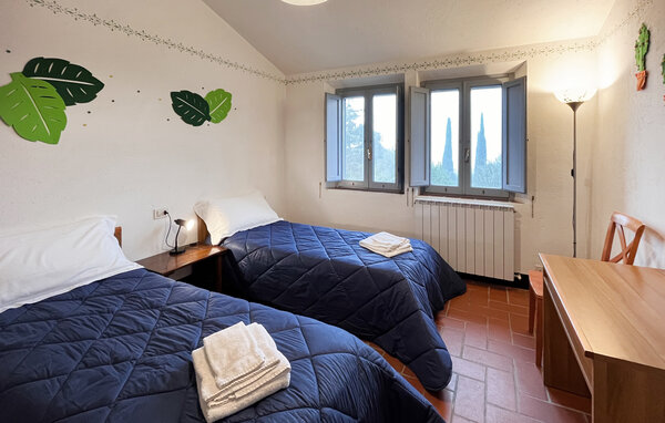 Domy wakacyjne - Paciano , Wlochy - IUT007 603
