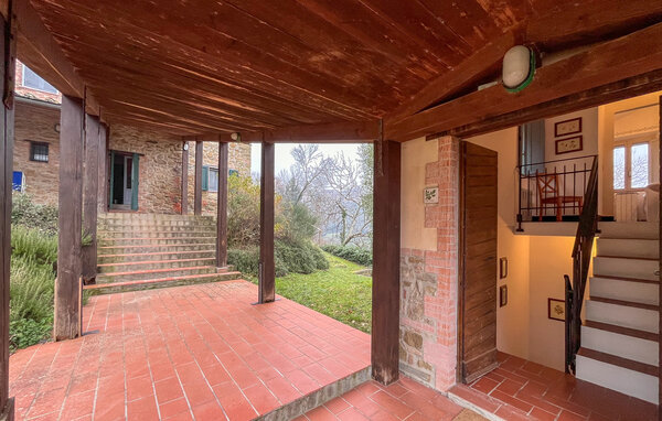 Domy wakacyjne - Paciano , Wlochy - IUT007 102