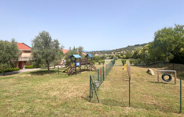 Semesterlägenhet - San Feliciano , Italien - IUT010 803