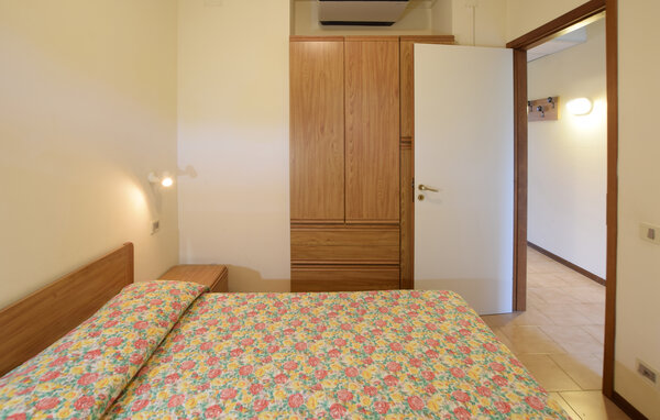 Semesterlägenhet - San Feliciano , Italien - IUT010 601