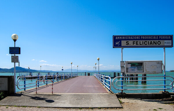Semesterlägenhet - San Feliciano , Italien - IUT021 901