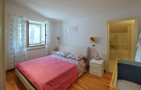 Appartement - Magione , Italie - IUT030 601