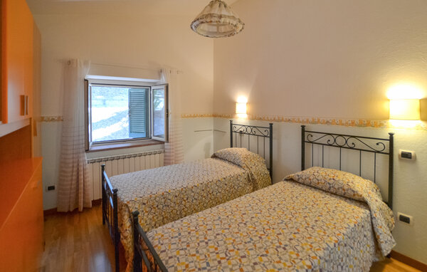 Appartement - Magione , Italie - IUT030 602