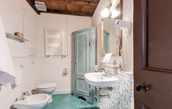 Casa vacanze - Magione , Italia - IUT036 703